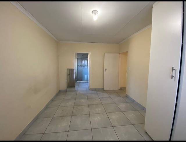 3 BEDROOM HOUSE FOR SALE IN VANDERBIJLPARK CE 4